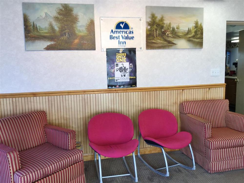 Americas Best Value Inn Macomb Interior foto